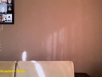 brendelle — GOAL: Dildo ride [695 tokens remaining] Mia Welcome to my roomPVT at the end #teen #bigass #natural #lovense #squirt