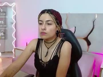 dakota_tay1 — GOAL:  finger  in pussy [25 tokens remaining] keep your vibes high don't let my pussy dry - squirt in your face #redhead #tattoo #squirt #ebony #teen