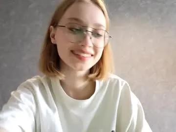 elwinebanford — Goal:Spin around, show my outfit<: My name is Mia #new , new experience to me, hope it turns out well :3  #skinny #young #18 #shy [15 tokens remaining]
