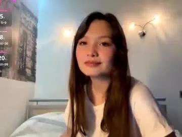 kassandrataulbee — GOAL: take off my bra under top [444 tokens remaining] <: My name is Kira #new , new experience to me, hope it turns out well :3 #skinny #asian #18 #shy