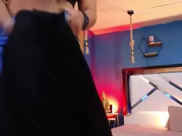 laady_brownn — Spank me while I suck your cockPVT ON  // GOAL: Give your cock a handjob [402 tokens left] #deepthroat #bigass #ebony #curvy #fuckmachine