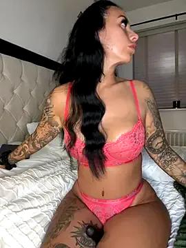 BELLABLACKXUK — Snapchat to LT