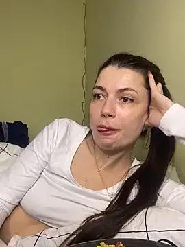 Cute_Erika — show pussy