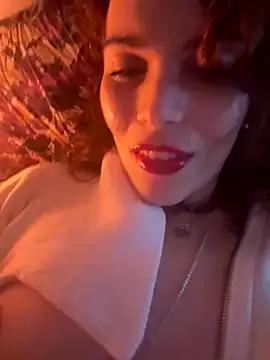 Regina_5 — ROSE COMPLICITA' E SPOGLIAMOCI MYBIGCLIT