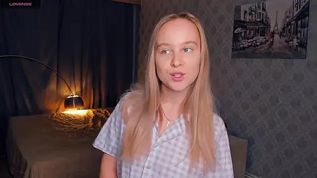 SoonMoor — show my feet